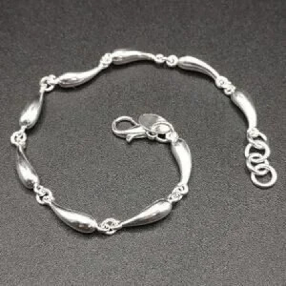 925 Silver Plated Bracelet Teardrop Lobed Women's Valentine's Birthday Gift NEW!